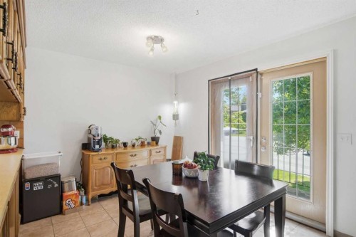 20 Berkshire Court Nw, Calgary, AB 