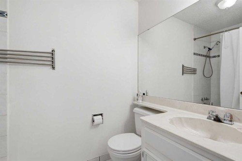 20 Berkshire Court Nw, Calgary, AB 
