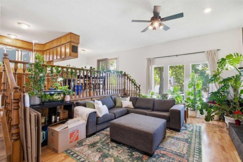 20 Berkshire Court Nw, Calgary, AB 