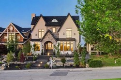 3614 10 Street SW Calgary, AB T2T 3H8