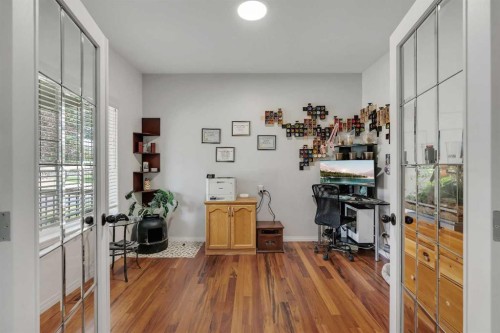 54 Thomas Street Nw, Langdon, AB - Indoor