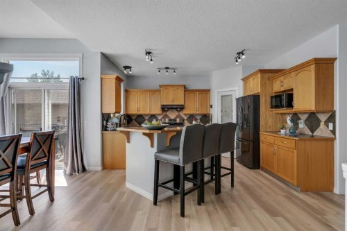 54 Thomas Street Nw, Langdon, AB - Indoor