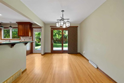 21 Roseview Drive Nw, Calgary, AB 