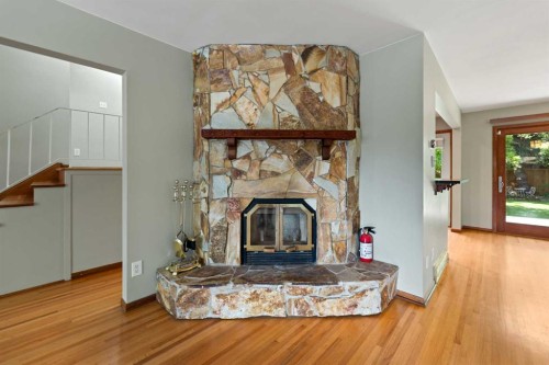 21 Roseview Drive Nw, Calgary, AB 