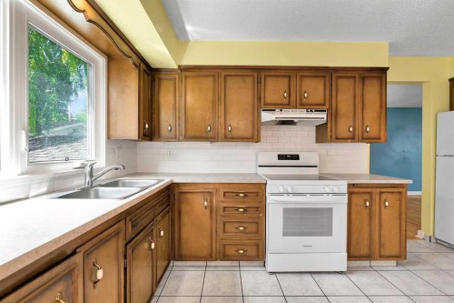 5603 Dalwood Way Nw, Calgary, AB 