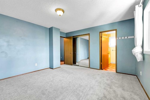 5603 Dalwood Way Nw, Calgary, AB 