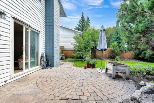 5603 Dalwood Way Nw, Calgary, AB 