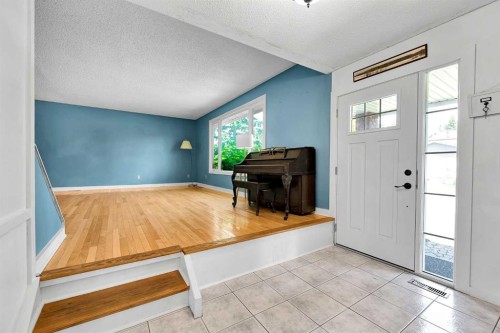 5603 Dalwood Way Nw, Calgary, AB 
