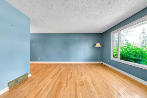 5603 Dalwood Way Nw, Calgary, AB 