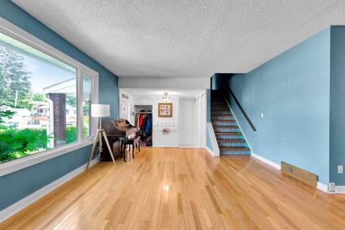 5603 Dalwood Way Nw, Calgary, AB 