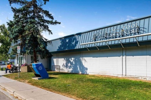 625 13 Avenue Ne, Calgary, AB - Outdoor
