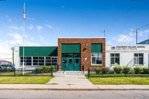 625 13 Avenue Ne, Calgary, AB - Outdoor