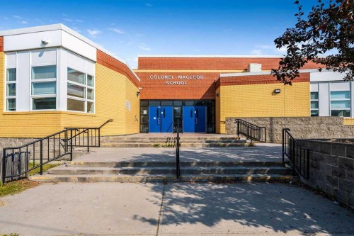 625 13 Avenue Ne, Calgary, AB - Outdoor