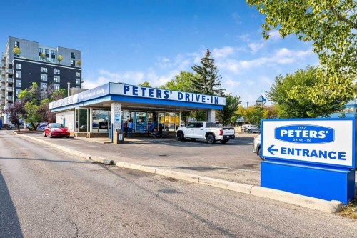 625 13 Avenue Ne, Calgary, AB - Outdoor