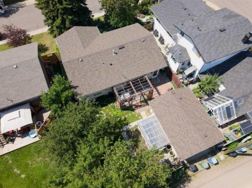 6832 Huntchester Road Ne, Calgary, AB - Outdoor