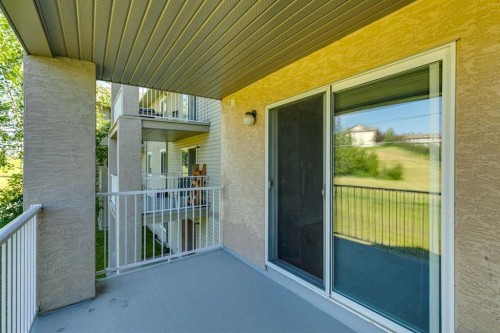 209-1000 Citadel Meadow Point Nw, Calgary, AB - Outdoor With Balcony With Exterior