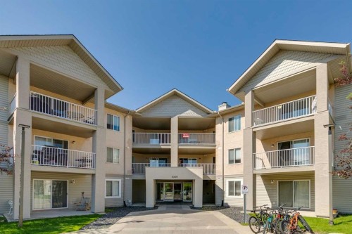 209-1000 Citadel Meadow Point Nw, Calgary, AB - Outdoor With Balcony With Facade