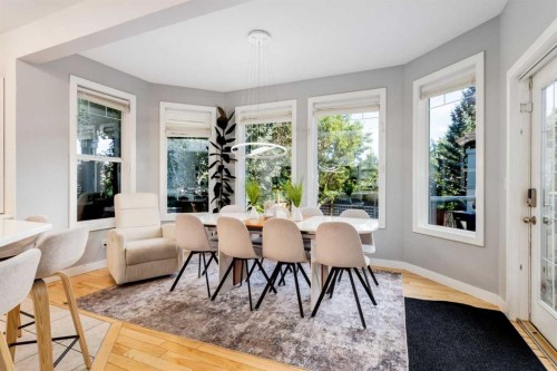 8631 Wentworth Drive Sw, Calgary, AB - Indoor Photo Showing Dining Room