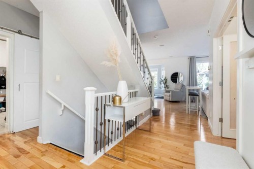 8631 Wentworth Drive Sw, Calgary, AB - Indoor Photo Showing Other Room