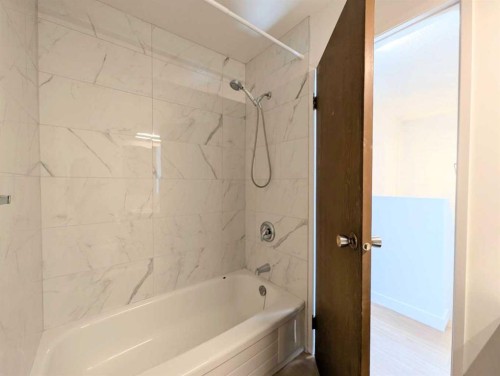 137 Bermuda Drive Nw, Calgary, AB - Indoor Photo Showing Basement