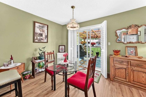 49-2821 Botterill Crescent, Red Deer, AB - Indoor Photo Showing Dining Room