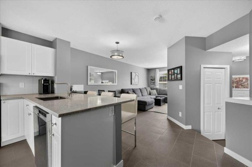 113 Tuscany Springs Gardens Nw, Calgary, AB - Indoor Photo Showing Kitchen