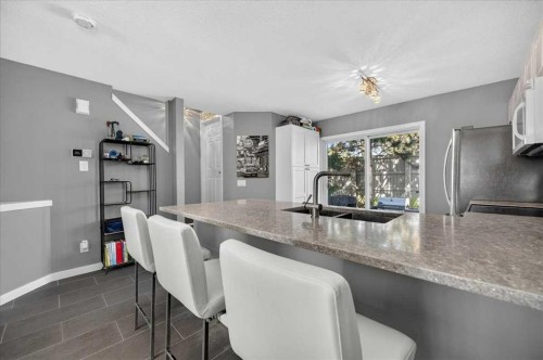 113 Tuscany Springs Gardens Nw, Calgary, AB - Indoor Photo Showing Kitchen