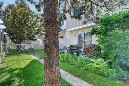 113 Tuscany Springs Gardens Nw, Calgary, AB - Outdoor