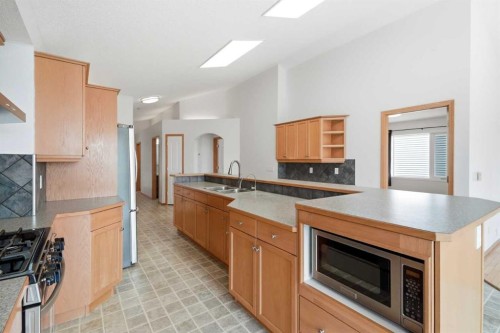 288 Springborough Way Sw, Calgary, AB - Indoor Photo Showing Kitchen With Double Sink