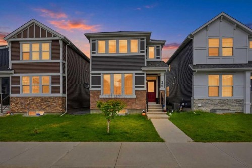 25 Red Sky Way Ne, Calgary, AB 