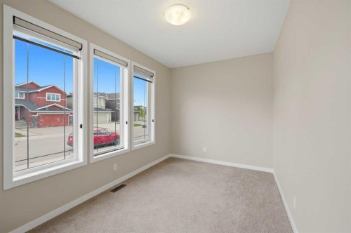25 Red Sky Way Ne, Calgary, AB 