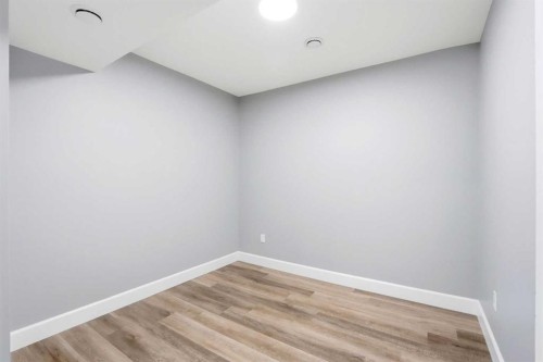 733 Windrow Manor Sw, Airdrie, AB - Indoor Photo Showing Other Room