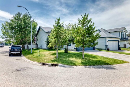 152 Harvest Park Terrace Ne, Calgary, AB - Outdoor