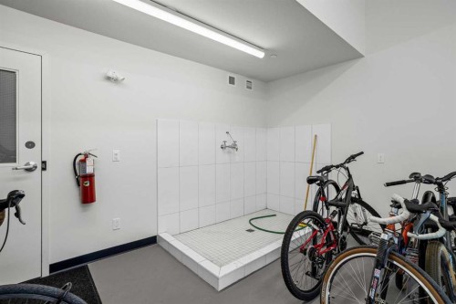 212B-1 Industrial Place, Canmore, AB - Indoor Photo Showing Other Room