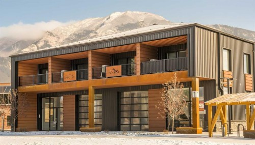 212B-1 Industrial Place  Canmore, AB T1W 1Y1
