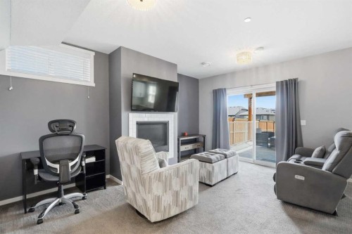 206 Lucas Crescent Nw, Calgary, AB - Indoor With Fireplace