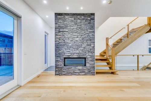 2039 44 Avenue Sw, Calgary, AB - Indoor With Fireplace
