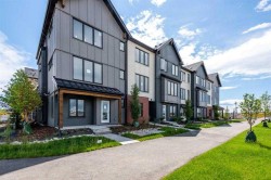 69 MERCADO Lane SECalgary, AB T3M 4C2