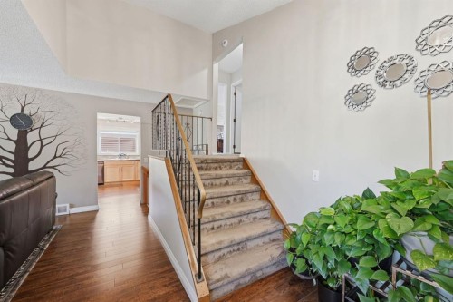 4 Fallswater Road Ne, Calgary, AB - Indoor Photo Showing Other Room