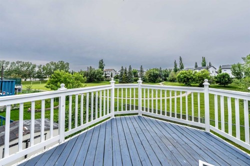 30 Somerside Manor Sw, Calgary, AB 