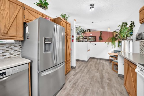 94 Elk Hill Se, Airdrie, AB 