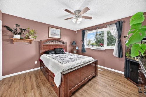 94 Elk Hill Se, Airdrie, AB 
