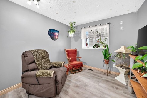 94 Elk Hill Se, Airdrie, AB 