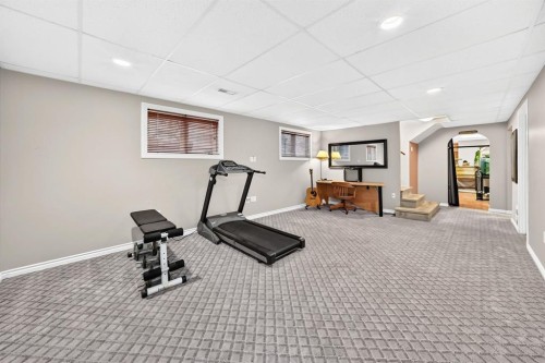 94 Elk Hill Se, Airdrie, AB 