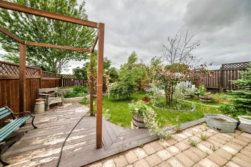 94 Elk Hill Se, Airdrie, AB 