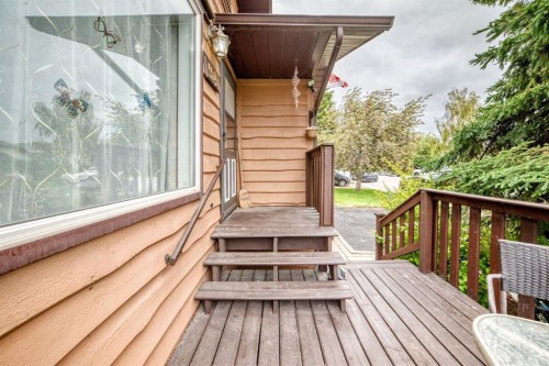 94 Elk Hill Se, Airdrie, AB 
