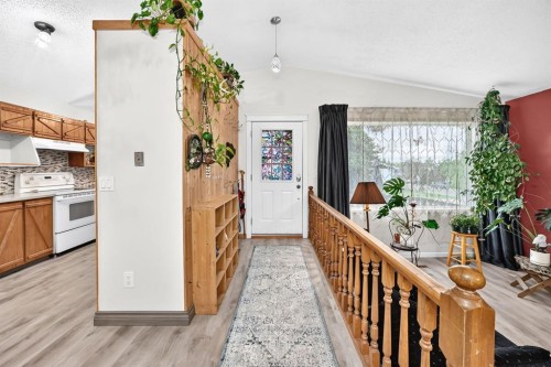 94 Elk Hill Se, Airdrie, AB 