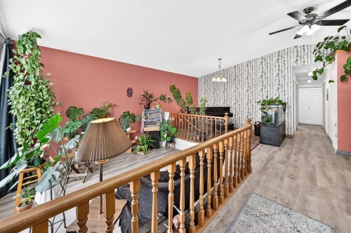 94 Elk Hill Se, Airdrie, AB 