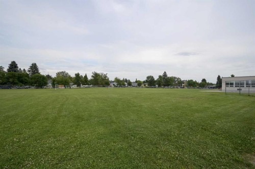 1917 Mountview Crescent Ne, Calgary, AB - Outdoor With View