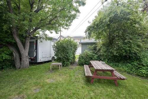 1917 Mountview Crescent Ne, Calgary, AB - Outdoor